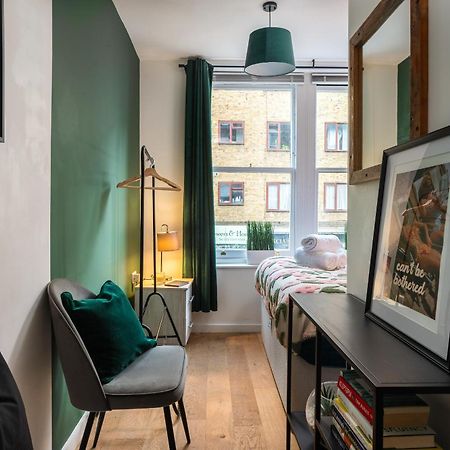 1Br Stylish Flat By Hostarahomes, Near Liverpool Street, Prime London Location, Sleeps Up To 4 エクステリア 写真