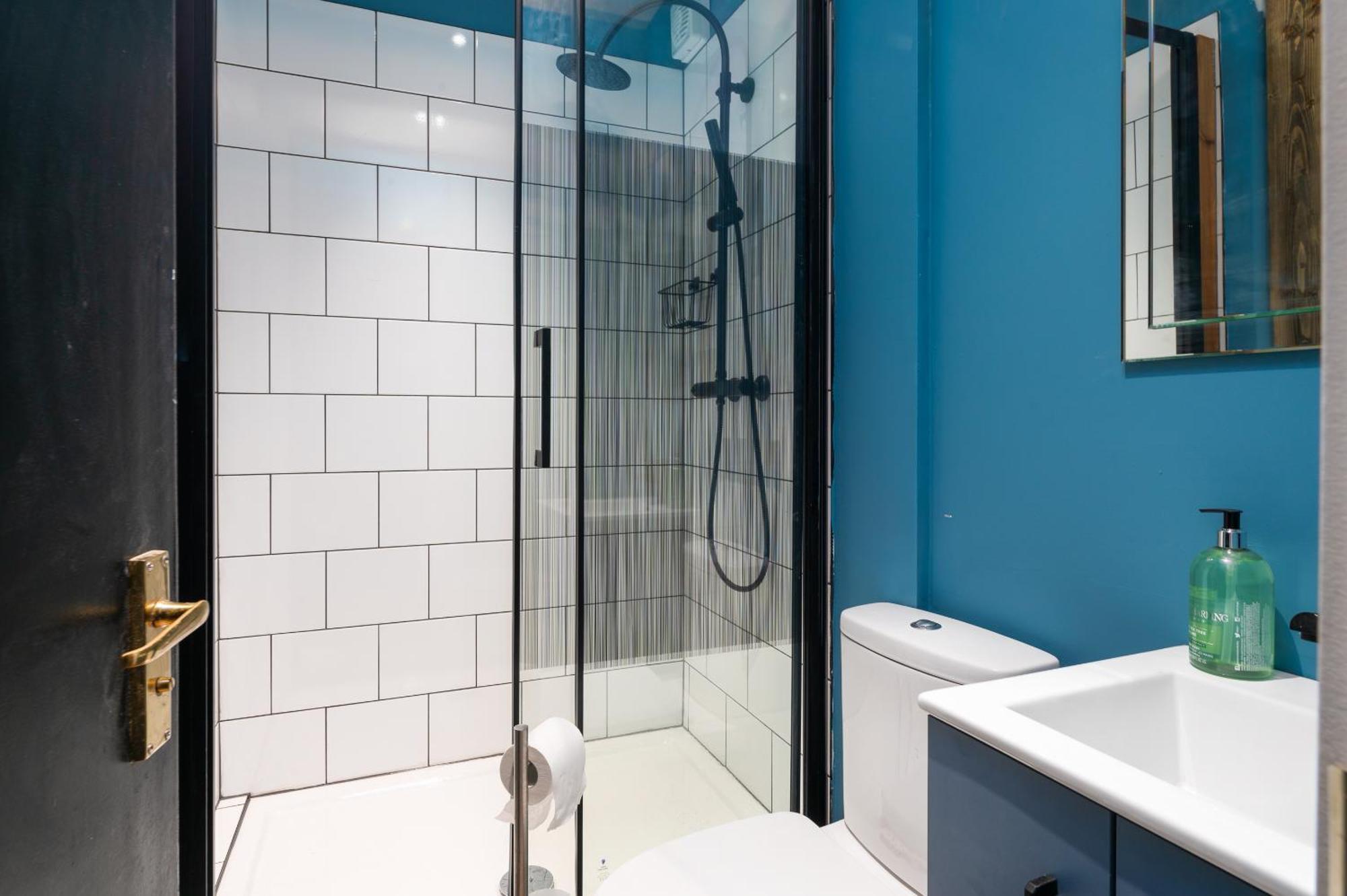 1Br Stylish Flat By Hostarahomes, Near Liverpool Street, Prime London Location, Sleeps Up To 4 エクステリア 写真
